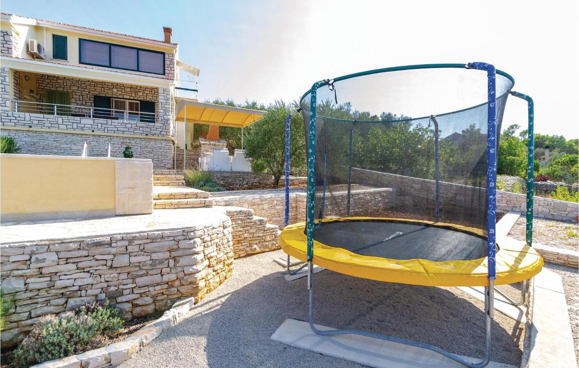 Nice Home In Tankaraca With House Sea View Вела Лука Екстериор снимка
