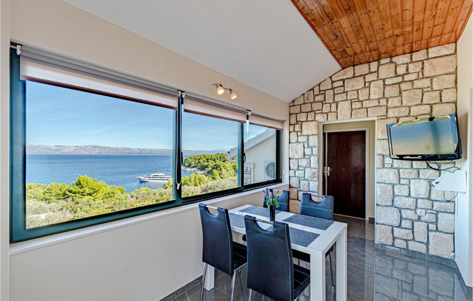 Nice Home In Tankaraca With House Sea View Вела Лука Екстериор снимка