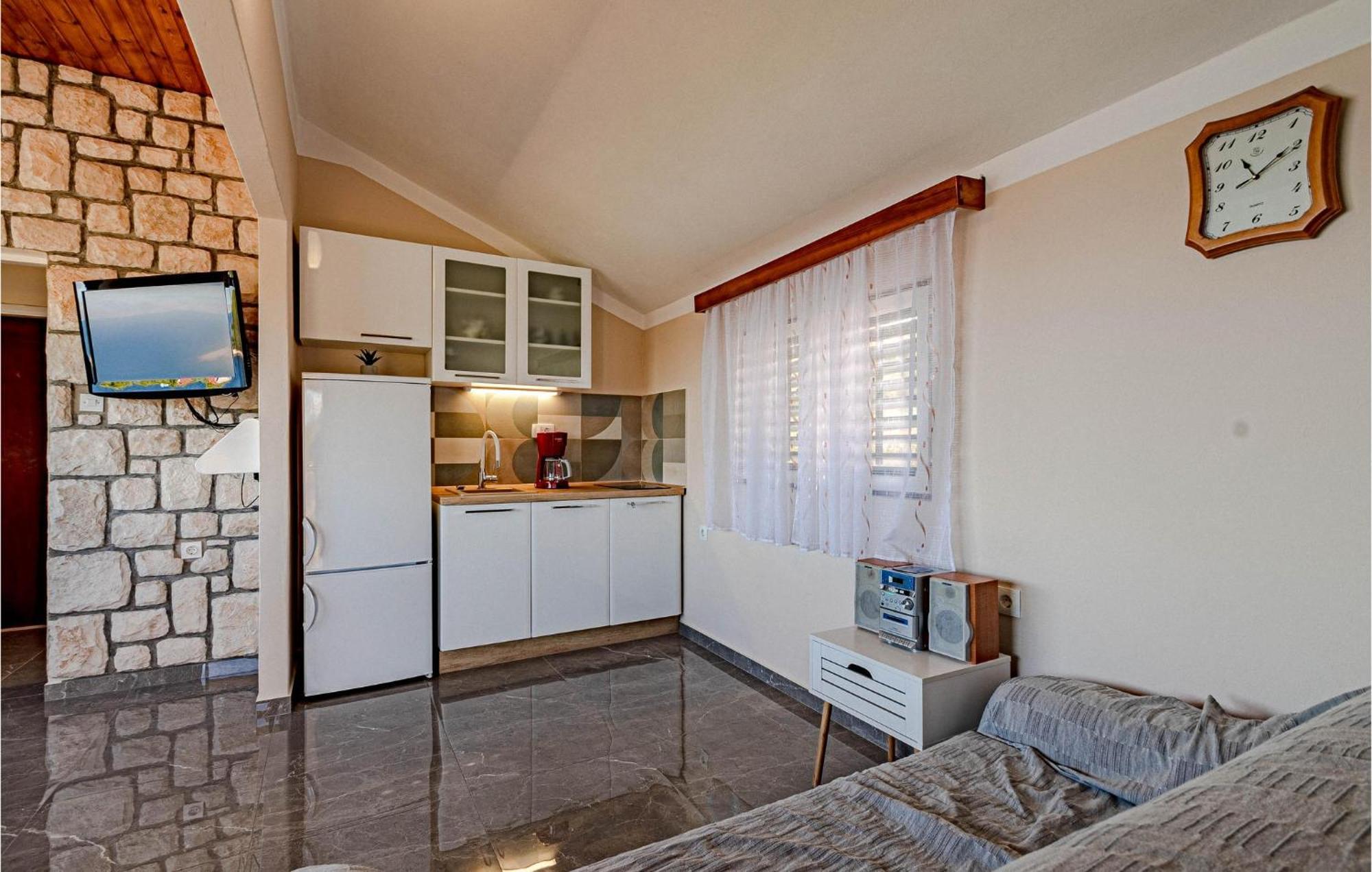 Nice Home In Tankaraca With House Sea View Вела Лука Екстериор снимка